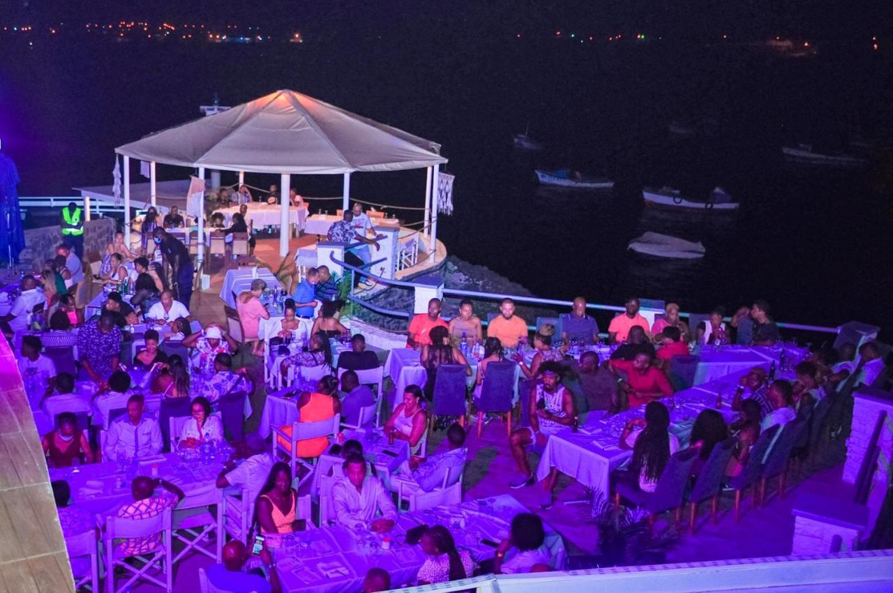 Falucho Paradise Beach Pedra Badejo  Bagian luar foto