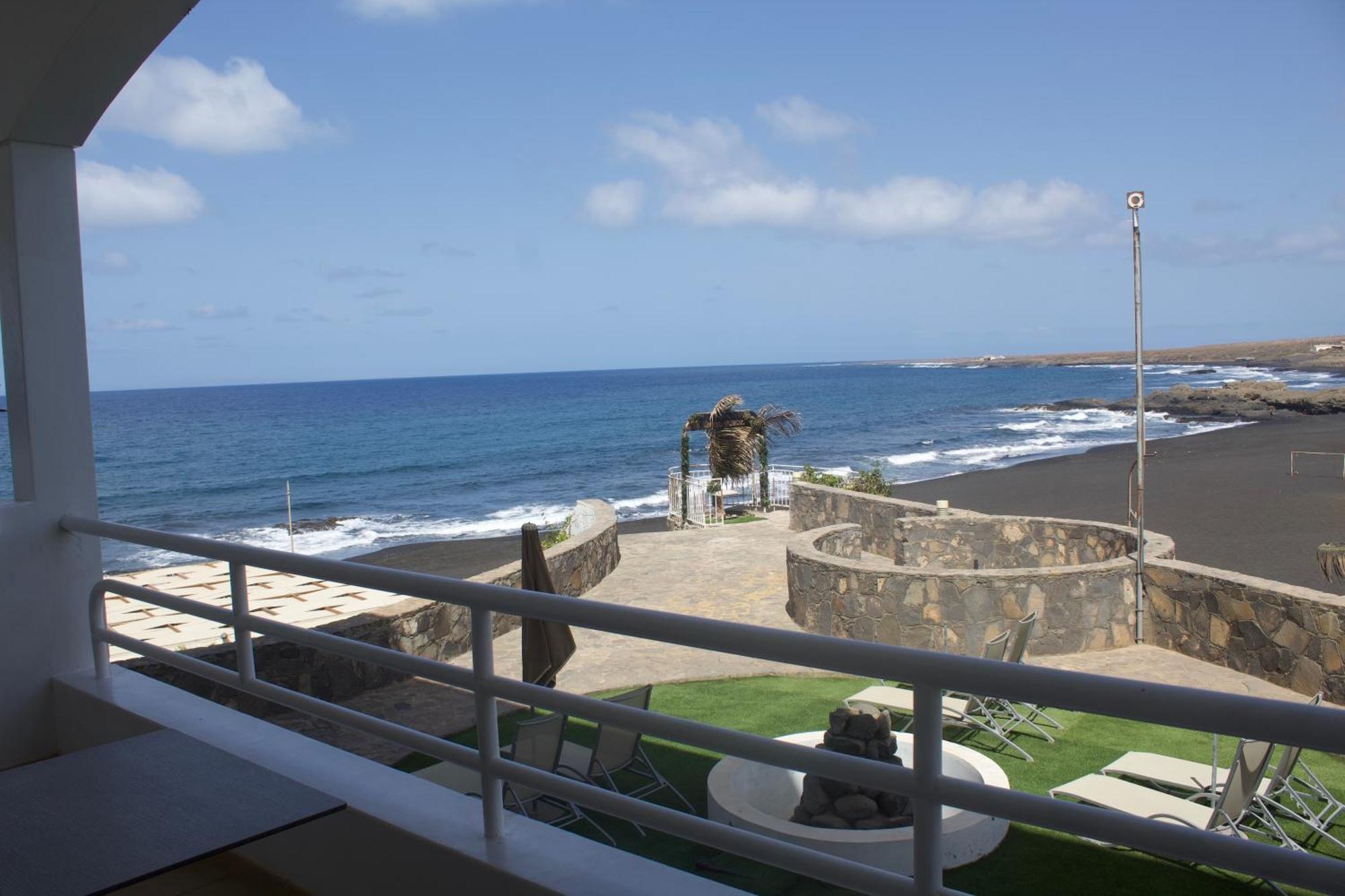 Falucho Paradise Beach Pedra Badejo  Bagian luar foto